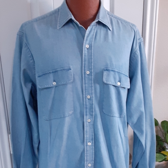 Polo Ralph Lauren, Chambray, Button Flap Pocket Front, Cotton LS Shirt, Size M - Picture 1 of 10